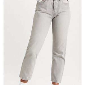 Levis 501 25 waist 26 length light grey cropped